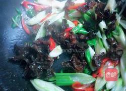 鸡蛋炒大葱的做法图解5