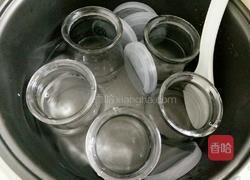 电饭锅自制酸奶的做法图解1