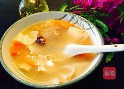 红萝卜薏仁腐竹排骨汤的做法图解8