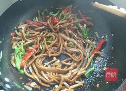 青椒炒油豆腐丝的做法图解6