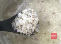 红枣瘦身粥的做法图解3