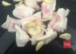 干燥的秋天来点滋补的汤食让你的肌肤Q弹起来的做法图解5