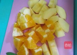 香橙苹果汁的做法图解2