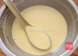 草莓果酱蒸蛋糕的做法图解2