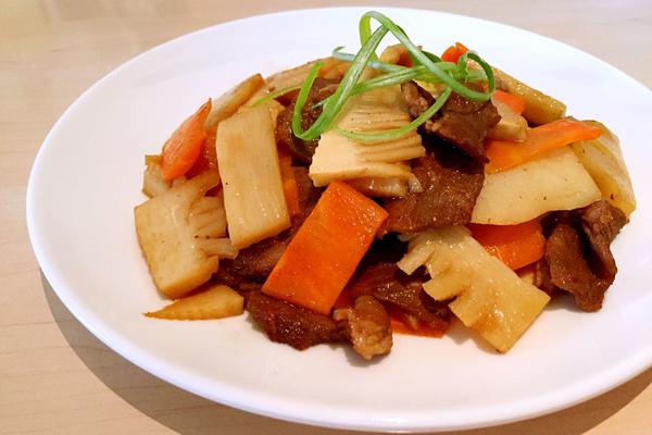 冬笋炒肉片