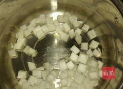 自制广式咸糯米圆子的做法图解2