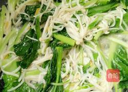 金针菇青菜瘦肉汤的做法图解5