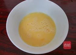 火腿鸡蛋卷的做法图解2