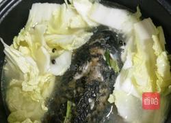 白菜豆腐鱼头汤的做法图解2