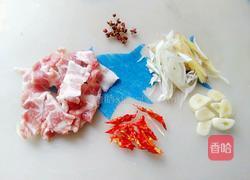 炒大头菜的做法图解2