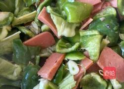 火腿炒青椒的做法图解6