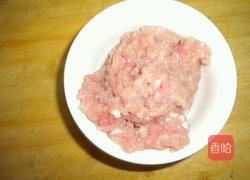 鸡蛋肉沫饼的做法图解1