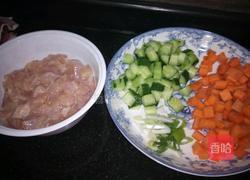 酱爆鸡丁的做法图解1