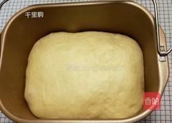 黄油花朵面包的做法图解3