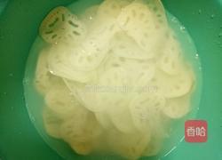 肉丝炒莲藕的做法图解3