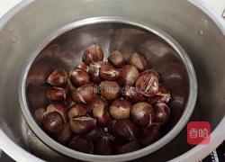 开口板栗的做法图解2