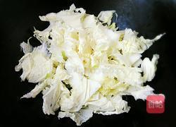 木耳炒白菜的做法图解6