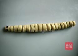 椰蓉毛毛虫面包的做法图解11