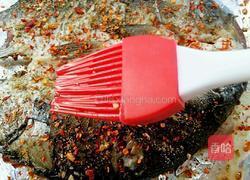 香辣烤鲫鱼的做法图解24