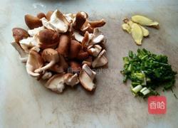 香菇炒肉片的做法图解3
