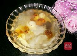 桃胶红枣银耳莲子羹的做法图解9