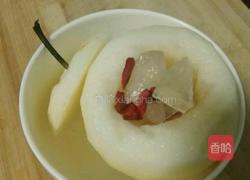 冰糖枸杞炖梨的做法图解5