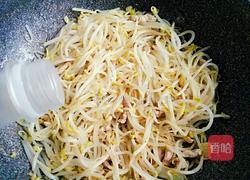 绿豆芽炒肉的做法图解11