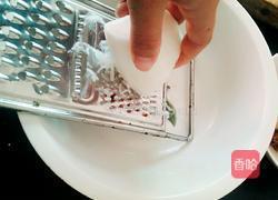 香煎萝卜丝小肉饼的做法图解2