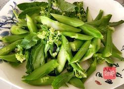 芥兰炒牛肉的做法图解2