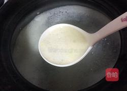 鲜虾瘦肉粥的做法图解3