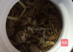 排骨炖笋干的做法图解3