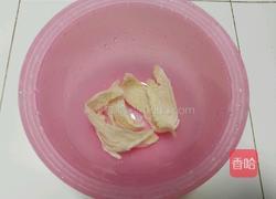 冰糖枸杞炖燕窝的做法图解1