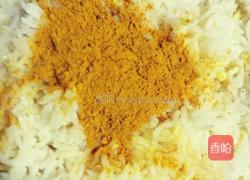 海鲜菠萝炒饭的做法图解4