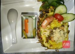 海鲜菠萝炒饭的做法图解7