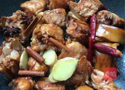 香菇炖猪蹄的做法图解5