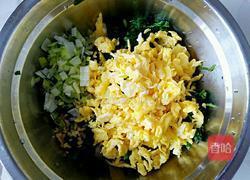 菠菜鸡蛋盒子的做法图解8
