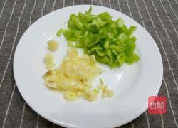 柚子皮炒鸡蛋的做法图解9