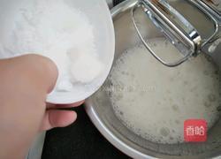 板栗戚风蛋糕的做法图解5