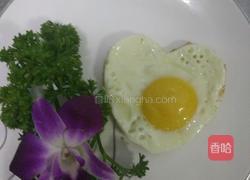 香煎流黄荷包蛋的做法图解4