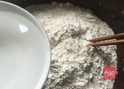 陕西油泼扯面的做法图解1