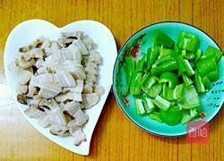 青椒回锅肉的做法图解4