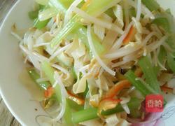 豆皮拌香芹的做法图解7