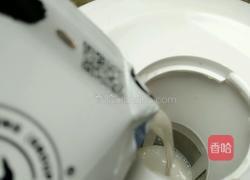 花生水果奶昔的做法图解5