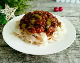 肉酱面[图]