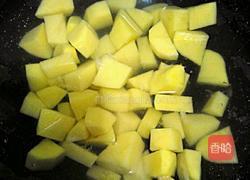 酱烧土豆块的做法图解3