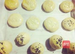 蛋黄酥+肉松饼的做法图解11