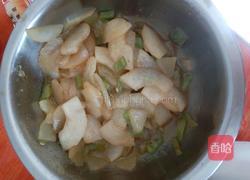 老黄瓜炒辣椒的做法图解6