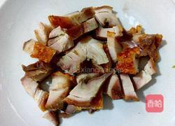 烧肉炒卷心菜的做法图解2