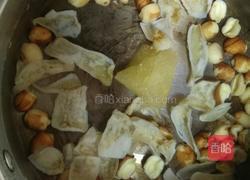 百合莲子安眠汤的做法图解2