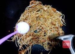 瘦肉炒绿豆芽的做法图解5